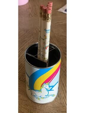 Vintage 1982 Leadworks Unicorn Rainbow Pencil Holder And 6 Unused Pencils Rare
